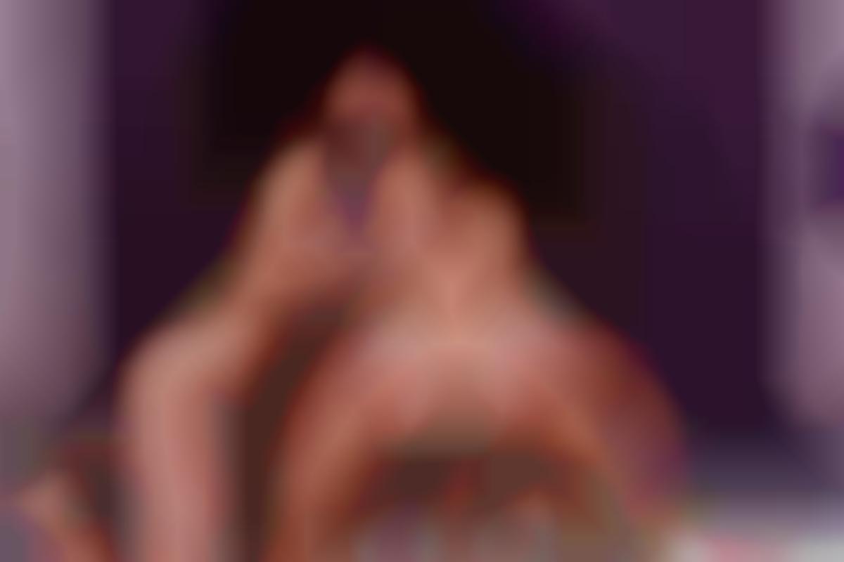 Hidden voyeur